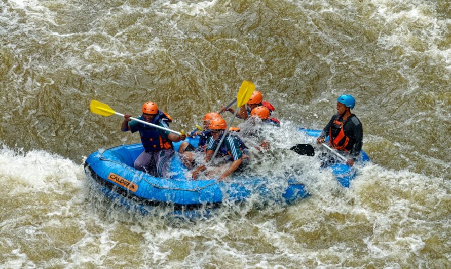 Die besten Flüsse zum River Rafting in der Schweiz